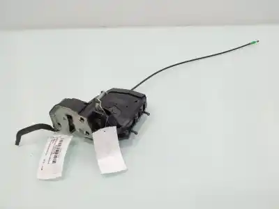 Автозапчастина б/у замок заднього правого дверя для toyota prius nhw20 sol посилання на oem iam md4  
