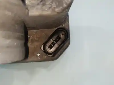 Peça sobressalente para automóvel em segunda mão borboleta de admissão por seat ibiza iii (6l1) 1.9 sdi referências oem iam 038128063c  