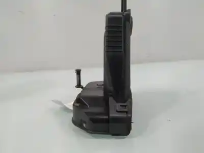 İkinci el araba yedek parçası Sol Arka Kapi Kilidi için TOYOTA PRIUS NHW20 Sol OEM IAM referansları MD4  