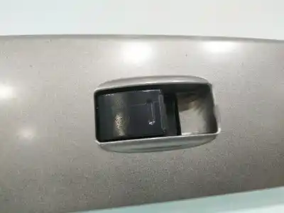Автозапчастина б/у передній правий віконний вимикач для toyota prius nhw20 sol посилання на oem iam 7423147080  