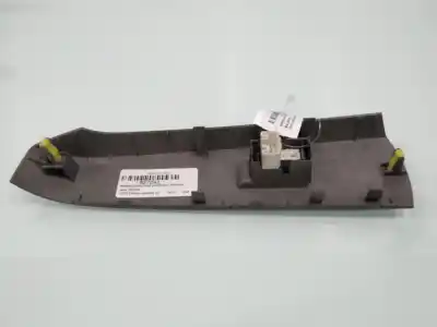Автозапчастина б/у передній правий віконний вимикач для toyota prius nhw20 sol посилання на oem iam 7423147080  