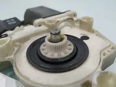 Second-hand car spare part Right Front Window Motor for SEAT CORDOBA (6L2) 1.9 TDI OEM IAM references 6Q2959801A  