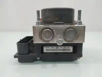 Peça sobressalente para automóvel em segunda mão abs por dacia duster ambiance 4x2 referências oem iam 8200846463  