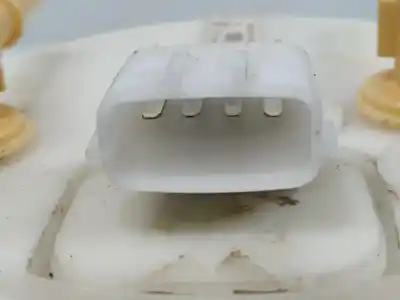 Piesă de schimb auto la mâna a doua indicator pentru dacia duster ambiance 4x2 referințe oem iam 8200397677b  