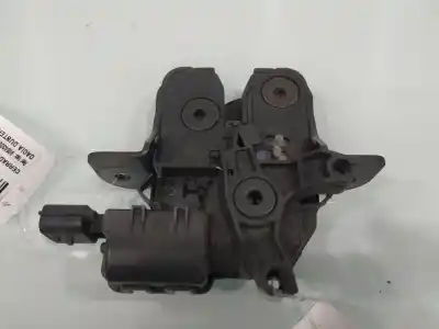 Second-hand car spare part trunk lock for dacia duster ambiance 4x2 oem iam references 905030010r  