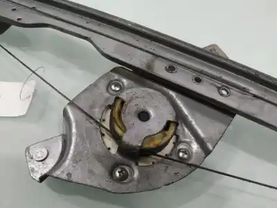 Second-hand car spare part passenger side right window regulator for dacia duster ambiance 4x2 oem iam references 5yy0043  