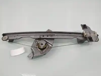 Second-hand car spare part passenger side right window regulator for dacia duster ambiance 4x2 oem iam references 5yy0043  