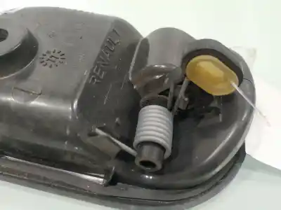Second-hand car spare part INTERIOR RIGHT FRONT HANDLE for DACIA DUSTER  OEM IAM references 8200733847  