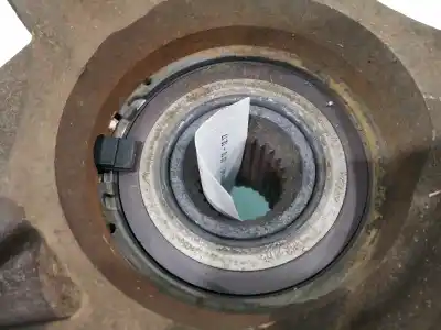 Second-hand car spare part front left knuckle for dacia duster ambiance 4x2 oem iam references   