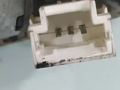 Second-hand car spare part rear windshield wiper motor for dacia duster ambiance 4x2 oem iam references 8200734582c  