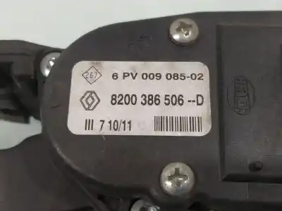 Second-hand car spare part accelerator pedal for dacia duster ambiance 4x2 oem iam references 8200386506d  