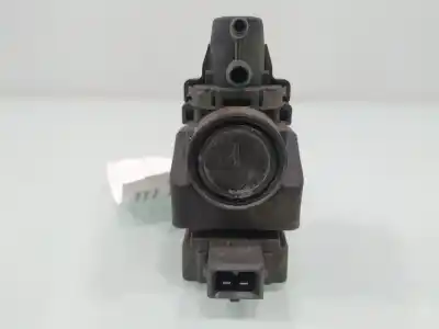 Second-hand car spare part additional air valve for dacia duster ambiance 4x2 oem iam references 149566215r  