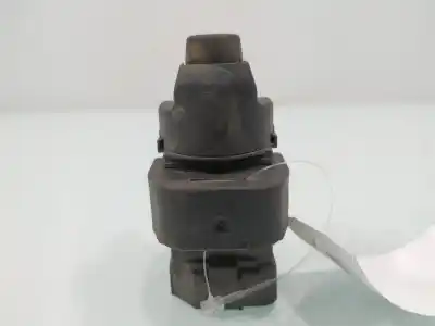 Second-hand car spare part additional air valve for dacia duster ambiance 4x2 oem iam references 149566215r  