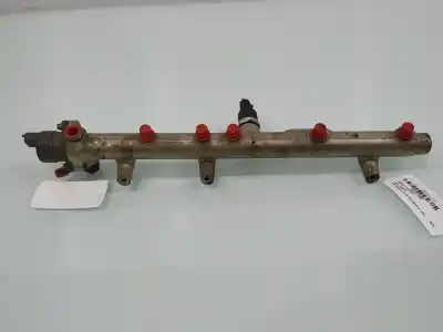 Pièce détachée automobile d'occasion RAMPE D'INJECTEUR pour KIA CERATO 2.0 EX CRDi Berlina Références OEM IAM 3140027000  