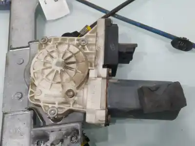 Peça sobressalente para automóvel em segunda mão elevador de vidros dianteiro direito por citroen c2 audace referências oem iam 9641241280  