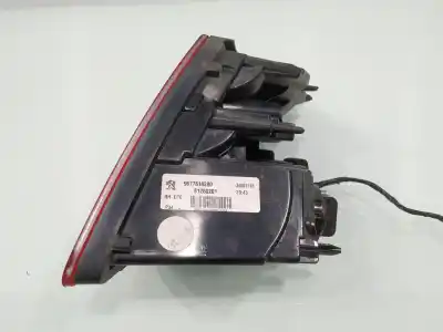 Gebrauchtes Autoersatzteil Heckleuchte rechts zum PEUGEOT 308  OEM-IAM-Referenzen 9677818280  