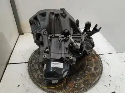 Pezzo di ricambio per auto di seconda mano riduttore per dacia duster ambiance 4x2 riferimenti oem iam jr5189  