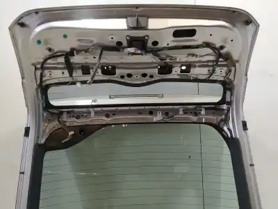 Second-hand car spare part tailgate for toyota prius nhw20 sol oem iam references   