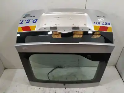 Second-hand car spare part tailgate for toyota prius nhw20 sol oem iam references 