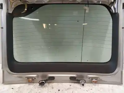 Second-hand car spare part tailgate for toyota prius nhw20 sol oem iam references   