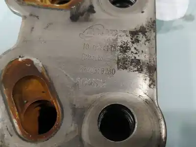 Recambio de automóvil de segunda mano de ENFRIADOR ACEITE MOTOR para PEUGEOT 407 SW  referencias OEM IAM 6790859280  