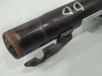 Second-hand car spare part front right shock absorber for renault master combi berlina 5p authentique oem iam references 8200287402  