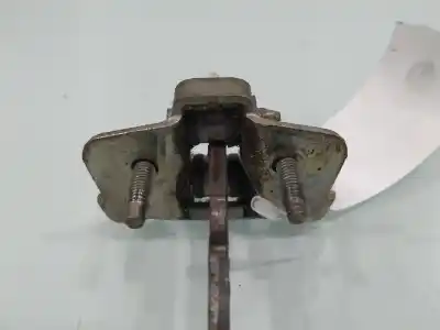 Second-hand car spare part door stop for dacia duster ambiance 4x2 oem iam references 05879r  