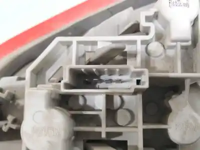 Peça sobressalente para automóvel em segunda mão farolim traseiro esquerdo por ford mondeo ber. (ca2) ghia x referências oem iam tk9820  