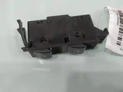 Peça sobressalente para automóvel em segunda mão botão / interruptor elevador vidro dianteiro direito por bmw serie 3 berlina (e90) 320d referências oem iam 61318381514  