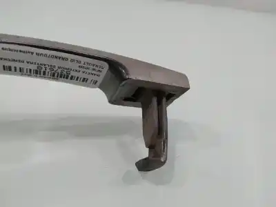 Peça sobressalente para automóvel em segunda mão puxador exterior frente direito por renault clio iii grandtour yahoo referências oem iam 361248