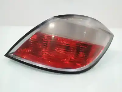 Tweedehands auto-onderdeel RECHTER ACHTERLAMP voor OPEL ASTRA H GTC H BERLINA Cosmo OEM IAM-referenties 2445137  