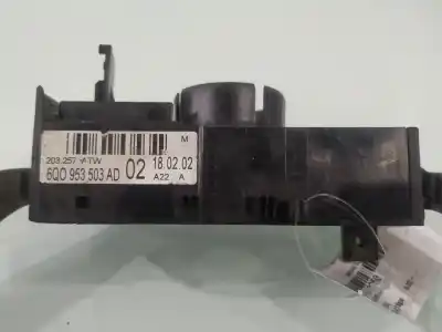 Second-hand car spare part indicator switch for seat ibiza iii (6l1) 1.2 oem iam references 6q0953503ad  
