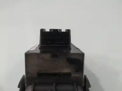 Second-hand car spare part left front power window switch for tata indigo marina tata (10.77) oem iam references 299104565  