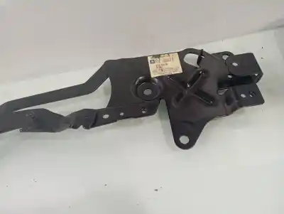 Pezzo di ricambio per auto di seconda mano cerniera portellone per opel astra twin top enjoy riferimenti oem iam 13247433