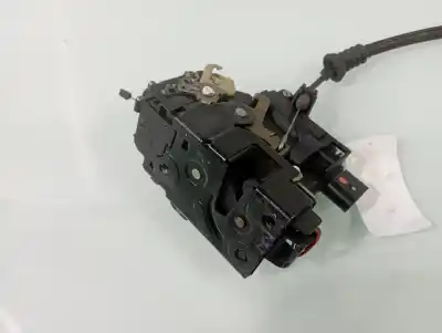 Second-hand car spare part left front door lock for seat leon (1m1) 1.9 tdi oem iam references   