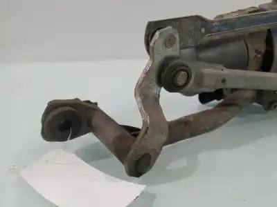 Автозапчастина б/у двигатель передніх склоочисників для audi a3 (8p) 2.0 tdi ambiente посилання на oem iam 8p1955023e  