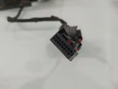 Автозапчастина б/у правий задний огляд для audi a3 (8p) 2.0 tdi ambiente посилання на oem iam 010754  