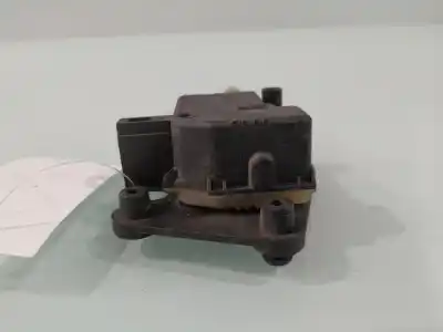 Автозапчастина б/у централізований двигун зкриття ворот для audi a3 (8p) 2.0 tdi ambiente посилання на oem iam 8e9827833  