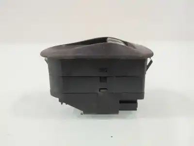 Автозапчастина б/у передні вікний вмикач для peugeot 206 fastback (2a/c) 1.4 i посилання на oem iam 0055   Автозапчастина б/у передні вікний вмикач для peugeot 206 fastback (2a/c) 1.4 i посилання на oem iam 0055