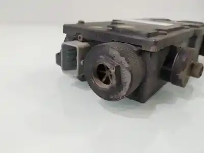 Автозапчастина б/у електричне стояночне гальмо для renault scenic ii adventure by coronel tapiocca посилання на oem iam 8200734627   Автозапчастина б/у електричне стояночне гальмо для renault scenic ii adventure by coronel tapiocca посилання на oem iam 8200734627