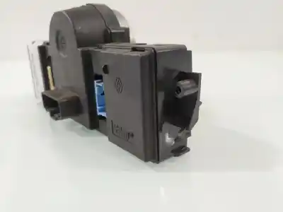 Pièce détachée automobile d'occasion commande de climatisation / chauffage pour renault scenic ii adventure by coronel tapiocca références oem iam 8200501465   Pièce détachée automobile d'occasion commande de climatisation / chauffage pour renault scenic ii adventure by coronel tapiocca références oem iam 8200501465