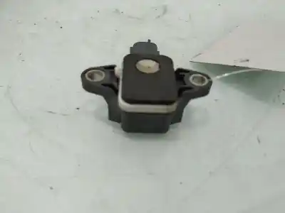 Second-hand car spare part collision / impact sensor for audi a4 avant (8e) 2.0 16v tdi oem iam references 8p0955557  