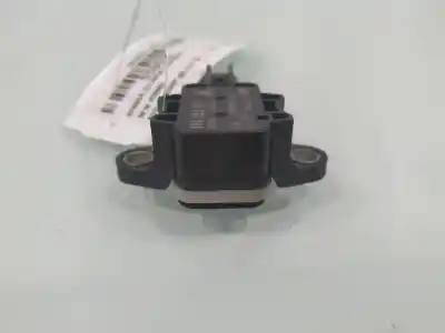 Автозапчасти б/у датчик столкновения / удара за audi a4 b7 avant (8ed) 2.0 tdi 16v ссылки oem iam 8p0955557  