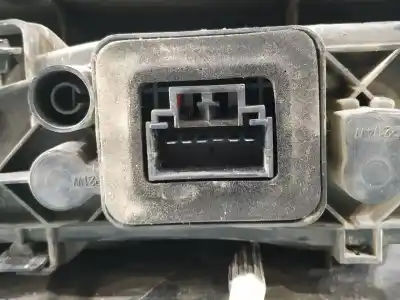 Peça sobressalente para automóvel em segunda mão farolim traseiro direito por peugeot bipper básico referências oem iam 13202f  