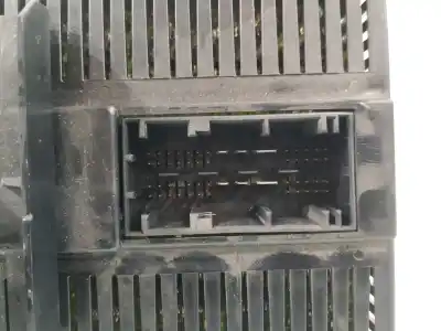 Second-hand car spare part headlights switch for bmw serie 3 berlina (e90) 320d oem iam references 6936826