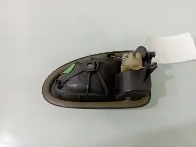 Автозапчастина б/у ліва передня внутрішня ручка для renault scenic (ja..) 1.9 dci authentique 102 cv / 75 kw посилання на oem iam 7700415974  