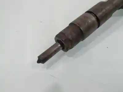 Peça sobressalente para automóvel em segunda mão injetor por renault scenic (ja..) 1.9 dci authentique 102 cv / 75 kw referências oem iam 7700111014  