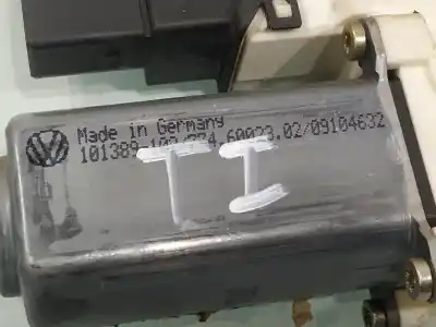 Автозапчасти б/у мотор заднего левого стекла за seat leon (1m1) signo ссылки oem iam 9776105406301  