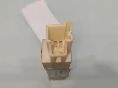 Peça sobressalente para automóvel em segunda mão sensor por volvo xc90 2.4 diesel cat referências oem iam 8651755  