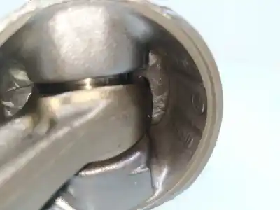 Peça sobressalente para automóvel em segunda mão pistão por volvo xc90 2.4 diesel cat referências oem iam 81l79